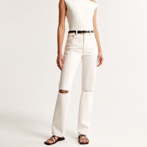 Abercrombie Ultra High Rise 90s Straight Jean 29